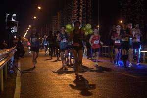 BIB: 200
                            <button type="button" onclick="openModal(16244386)" class="btn btn-primary btn-sm float-right btn-popup" data-toggle="modal" data-target=".modal-high-quality">
                        <i class="fas fa-shopping-cart"></i> Add to Cart
                    </button>
                                            <button type="button" onclick="isThisMe(16244386, true)" class="btn btn-success btn-sm float-right btn-popup btn-isme hidden" data-toggle="tooltip" data-placement="bottom" title="นี่คือรูปของคุณใช่ไหม คลิกที่นี่เพื่อเอาเข้าอัลบั้ม">
                        <i class="fas fa-plus"></i> Add to album
                    </button>
                    <button type="button" onclick="isThisMe(16244386, false)" class="btn btn-warning btn-sm float-right btn-popup btn-isnotme hidden">
                        <i class="fas fa-ban"></i> Remove from album
                    </button>