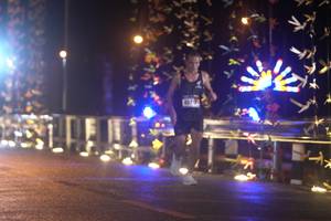 BIB: 407
                            <button type="button" onclick="openModal(16135578)" class="btn btn-primary btn-sm float-right btn-popup" data-toggle="modal" data-target=".modal-high-quality">
                        <i class="fas fa-shopping-cart"></i> Add to Cart
                    </button>
                                            <button type="button" onclick="isThisMe(16135578, true)" class="btn btn-success btn-sm float-right btn-popup btn-isme hidden" data-toggle="tooltip" data-placement="bottom" title="นี่คือรูปของคุณใช่ไหม คลิกที่นี่เพื่อเอาเข้าอัลบั้ม">
                        <i class="fas fa-plus"></i> Add to album
                    </button>
                    <button type="button" onclick="isThisMe(16135578, false)" class="btn btn-warning btn-sm float-right btn-popup btn-isnotme hidden">
                        <i class="fas fa-ban"></i> Remove from album
                    </button>