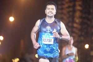 BIB: 42751
                            <button type="button" onclick="openModal(16773695)" class="btn btn-primary btn-sm float-right btn-popup" data-toggle="modal" data-target=".modal-high-quality">
                        <i class="fas fa-shopping-cart"></i> Add to Cart
                    </button>
                                            <button type="button" onclick="isThisMe(16773695, true)" class="btn btn-success btn-sm float-right btn-popup btn-isme hidden" data-toggle="tooltip" data-placement="bottom" title="นี่คือรูปของคุณใช่ไหม คลิกที่นี่เพื่อเอาเข้าอัลบั้ม">
                        <i class="fas fa-plus"></i> Add to album
                    </button>
                    <button type="button" onclick="isThisMe(16773695, false)" class="btn btn-warning btn-sm float-right btn-popup btn-isnotme hidden">
                        <i class="fas fa-ban"></i> Remove from album
                    </button>