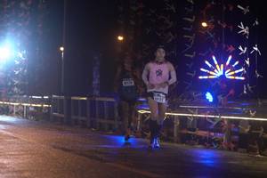 BIB: 0170, 10122
                            <button type="button" onclick="openModal(16103163)" class="btn btn-primary btn-sm float-right btn-popup" data-toggle="modal" data-target=".modal-high-quality">
                        <i class="fas fa-shopping-cart"></i> Add to Cart
                    </button>
                                            <button type="button" onclick="isThisMe(16103163, true)" class="btn btn-success btn-sm float-right btn-popup btn-isme hidden" data-toggle="tooltip" data-placement="bottom" title="นี่คือรูปของคุณใช่ไหม คลิกที่นี่เพื่อเอาเข้าอัลบั้ม">
                        <i class="fas fa-plus"></i> Add to album
                    </button>
                    <button type="button" onclick="isThisMe(16103163, false)" class="btn btn-warning btn-sm float-right btn-popup btn-isnotme hidden">
                        <i class="fas fa-ban"></i> Remove from album
                    </button>