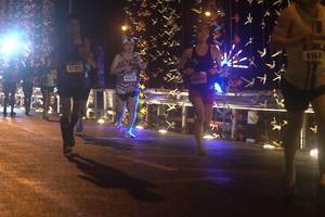 BIB: 4161, 42121, 42670, 512
                            <button type="button" onclick="openModal(16424126)" class="btn btn-primary btn-sm float-right btn-popup" data-toggle="modal" data-target=".modal-high-quality">
                        <i class="fas fa-shopping-cart"></i> Add to Cart
                    </button>
                                            <button type="button" onclick="isThisMe(16424126, true)" class="btn btn-success btn-sm float-right btn-popup btn-isme hidden" data-toggle="tooltip" data-placement="bottom" title="นี่คือรูปของคุณใช่ไหม คลิกที่นี่เพื่อเอาเข้าอัลบั้ม">
                        <i class="fas fa-plus"></i> Add to album
                    </button>
                    <button type="button" onclick="isThisMe(16424126, false)" class="btn btn-warning btn-sm float-right btn-popup btn-isnotme hidden">
                        <i class="fas fa-ban"></i> Remove from album
                    </button>