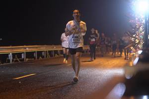 BIB: 40285
                            <button type="button" onclick="openModal(16537469)" class="btn btn-primary btn-sm float-right btn-popup" data-toggle="modal" data-target=".modal-high-quality">
                        <i class="fas fa-shopping-cart"></i> Add to Cart
                    </button>
                                            <button type="button" onclick="isThisMe(16537469, true)" class="btn btn-success btn-sm float-right btn-popup btn-isme hidden" data-toggle="tooltip" data-placement="bottom" title="นี่คือรูปของคุณใช่ไหม คลิกที่นี่เพื่อเอาเข้าอัลบั้ม">
                        <i class="fas fa-plus"></i> Add to album
                    </button>
                    <button type="button" onclick="isThisMe(16537469, false)" class="btn btn-warning btn-sm float-right btn-popup btn-isnotme hidden">
                        <i class="fas fa-ban"></i> Remove from album
                    </button>