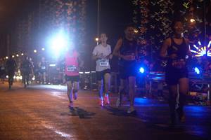 BIB: 4024
                            <button type="button" onclick="openModal(16254335)" class="btn btn-primary btn-sm float-right btn-popup" data-toggle="modal" data-target=".modal-high-quality">
                        <i class="fas fa-shopping-cart"></i> Add to Cart
                    </button>
                                            <button type="button" onclick="isThisMe(16254335, true)" class="btn btn-success btn-sm float-right btn-popup btn-isme hidden" data-toggle="tooltip" data-placement="bottom" title="นี่คือรูปของคุณใช่ไหม คลิกที่นี่เพื่อเอาเข้าอัลบั้ม">
                        <i class="fas fa-plus"></i> Add to album
                    </button>
                    <button type="button" onclick="isThisMe(16254335, false)" class="btn btn-warning btn-sm float-right btn-popup btn-isnotme hidden">
                        <i class="fas fa-ban"></i> Remove from album
                    </button>