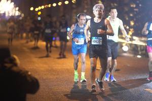 BIB: 0440, 40632
                            <button type="button" onclick="openModal(16605213)" class="btn btn-primary btn-sm float-right btn-popup" data-toggle="modal" data-target=".modal-high-quality">
                        <i class="fas fa-shopping-cart"></i> Add to Cart
                    </button>
                                            <button type="button" onclick="isThisMe(16605213, true)" class="btn btn-success btn-sm float-right btn-popup btn-isme hidden" data-toggle="tooltip" data-placement="bottom" title="นี่คือรูปของคุณใช่ไหม คลิกที่นี่เพื่อเอาเข้าอัลบั้ม">
                        <i class="fas fa-plus"></i> Add to album
                    </button>
                    <button type="button" onclick="isThisMe(16605213, false)" class="btn btn-warning btn-sm float-right btn-popup btn-isnotme hidden">
                        <i class="fas fa-ban"></i> Remove from album
                    </button>