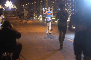 BIB: 440
                            <button type="button" onclick="openModal(16692858)" class="btn btn-primary btn-sm float-right btn-popup" data-toggle="modal" data-target=".modal-high-quality">
                        <i class="fas fa-shopping-cart"></i> Add to Cart
                    </button>
                                            <button type="button" onclick="isThisMe(16692858, true)" class="btn btn-success btn-sm float-right btn-popup btn-isme hidden" data-toggle="tooltip" data-placement="bottom" title="นี่คือรูปของคุณใช่ไหม คลิกที่นี่เพื่อเอาเข้าอัลบั้ม">
                        <i class="fas fa-plus"></i> Add to album
                    </button>
                    <button type="button" onclick="isThisMe(16692858, false)" class="btn btn-warning btn-sm float-right btn-popup btn-isnotme hidden">
                        <i class="fas fa-ban"></i> Remove from album
                    </button>