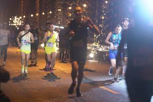 BIB: 40472
                            <button type="button" onclick="openModal(16645000)" class="btn btn-primary btn-sm float-right btn-popup" data-toggle="modal" data-target=".modal-high-quality">
                        <i class="fas fa-shopping-cart"></i> Add to Cart
                    </button>
                                            <button type="button" onclick="isThisMe(16645000, true)" class="btn btn-success btn-sm float-right btn-popup btn-isme hidden" data-toggle="tooltip" data-placement="bottom" title="นี่คือรูปของคุณใช่ไหม คลิกที่นี่เพื่อเอาเข้าอัลบั้ม">
                        <i class="fas fa-plus"></i> Add to album
                    </button>
                    <button type="button" onclick="isThisMe(16645000, false)" class="btn btn-warning btn-sm float-right btn-popup btn-isnotme hidden">
                        <i class="fas fa-ban"></i> Remove from album
                    </button>