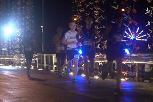 BIB: 1040
                            <button type="button" onclick="openModal(16106922)" class="btn btn-primary btn-sm float-right btn-popup" data-toggle="modal" data-target=".modal-high-quality">
                        <i class="fas fa-shopping-cart"></i> Add to Cart
                    </button>
                                            <button type="button" onclick="isThisMe(16106922, true)" class="btn btn-success btn-sm float-right btn-popup btn-isme hidden" data-toggle="tooltip" data-placement="bottom" title="นี่คือรูปของคุณใช่ไหม คลิกที่นี่เพื่อเอาเข้าอัลบั้ม">
                        <i class="fas fa-plus"></i> Add to album
                    </button>
                    <button type="button" onclick="isThisMe(16106922, false)" class="btn btn-warning btn-sm float-right btn-popup btn-isnotme hidden">
                        <i class="fas fa-ban"></i> Remove from album
                    </button>