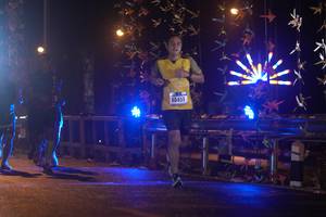 BIB: 40455
                            <button type="button" onclick="openModal(16327268)" class="btn btn-primary btn-sm float-right btn-popup" data-toggle="modal" data-target=".modal-high-quality">
                        <i class="fas fa-shopping-cart"></i> Add to Cart
                    </button>
                                            <button type="button" onclick="isThisMe(16327268, true)" class="btn btn-success btn-sm float-right btn-popup btn-isme hidden" data-toggle="tooltip" data-placement="bottom" title="นี่คือรูปของคุณใช่ไหม คลิกที่นี่เพื่อเอาเข้าอัลบั้ม">
                        <i class="fas fa-plus"></i> Add to album
                    </button>
                    <button type="button" onclick="isThisMe(16327268, false)" class="btn btn-warning btn-sm float-right btn-popup btn-isnotme hidden">
                        <i class="fas fa-ban"></i> Remove from album
                    </button>