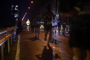 BIB: 40194
                            <button type="button" onclick="openModal(16245922)" class="btn btn-primary btn-sm float-right btn-popup" data-toggle="modal" data-target=".modal-high-quality">
                        <i class="fas fa-shopping-cart"></i> Add to Cart
                    </button>
                                            <button type="button" onclick="isThisMe(16245922, true)" class="btn btn-success btn-sm float-right btn-popup btn-isme hidden" data-toggle="tooltip" data-placement="bottom" title="นี่คือรูปของคุณใช่ไหม คลิกที่นี่เพื่อเอาเข้าอัลบั้ม">
                        <i class="fas fa-plus"></i> Add to album
                    </button>
                    <button type="button" onclick="isThisMe(16245922, false)" class="btn btn-warning btn-sm float-right btn-popup btn-isnotme hidden">
                        <i class="fas fa-ban"></i> Remove from album
                    </button>