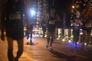 BIB: 4127, 41076, 0711, 40417
                            <button type="button" onclick="openModal(16162448)" class="btn btn-primary btn-sm float-right btn-popup" data-toggle="modal" data-target=".modal-high-quality">
                        <i class="fas fa-shopping-cart"></i> Add to Cart
                    </button>
                                            <button type="button" onclick="isThisMe(16162448, true)" class="btn btn-success btn-sm float-right btn-popup btn-isme hidden" data-toggle="tooltip" data-placement="bottom" title="นี่คือรูปของคุณใช่ไหม คลิกที่นี่เพื่อเอาเข้าอัลบั้ม">
                        <i class="fas fa-plus"></i> Add to album
                    </button>
                    <button type="button" onclick="isThisMe(16162448, false)" class="btn btn-warning btn-sm float-right btn-popup btn-isnotme hidden">
                        <i class="fas fa-ban"></i> Remove from album
                    </button>