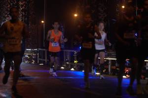 BIB: 4204
                            <button type="button" onclick="openModal(16296106)" class="btn btn-primary btn-sm float-right btn-popup" data-toggle="modal" data-target=".modal-high-quality">
                        <i class="fas fa-shopping-cart"></i> Add to Cart
                    </button>
                                            <button type="button" onclick="isThisMe(16296106, true)" class="btn btn-success btn-sm float-right btn-popup btn-isme hidden" data-toggle="tooltip" data-placement="bottom" title="นี่คือรูปของคุณใช่ไหม คลิกที่นี่เพื่อเอาเข้าอัลบั้ม">
                        <i class="fas fa-plus"></i> Add to album
                    </button>
                    <button type="button" onclick="isThisMe(16296106, false)" class="btn btn-warning btn-sm float-right btn-popup btn-isnotme hidden">
                        <i class="fas fa-ban"></i> Remove from album
                    </button>