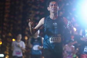 BIB: 40777
                            <button type="button" onclick="openModal(16771318)" class="btn btn-primary btn-sm float-right btn-popup" data-toggle="modal" data-target=".modal-high-quality">
                        <i class="fas fa-shopping-cart"></i> Add to Cart
                    </button>
                                            <button type="button" onclick="isThisMe(16771318, true)" class="btn btn-success btn-sm float-right btn-popup btn-isme hidden" data-toggle="tooltip" data-placement="bottom" title="นี่คือรูปของคุณใช่ไหม คลิกที่นี่เพื่อเอาเข้าอัลบั้ม">
                        <i class="fas fa-plus"></i> Add to album
                    </button>
                    <button type="button" onclick="isThisMe(16771318, false)" class="btn btn-warning btn-sm float-right btn-popup btn-isnotme hidden">
                        <i class="fas fa-ban"></i> Remove from album
                    </button>