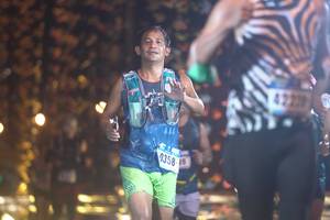 BIB: 4220, 0358
                            <button type="button" onclick="openModal(16770879)" class="btn btn-primary btn-sm float-right btn-popup" data-toggle="modal" data-target=".modal-high-quality">
                        <i class="fas fa-shopping-cart"></i> Add to Cart
                    </button>
                                            <button type="button" onclick="isThisMe(16770879, true)" class="btn btn-success btn-sm float-right btn-popup btn-isme hidden" data-toggle="tooltip" data-placement="bottom" title="นี่คือรูปของคุณใช่ไหม คลิกที่นี่เพื่อเอาเข้าอัลบั้ม">
                        <i class="fas fa-plus"></i> Add to album
                    </button>
                    <button type="button" onclick="isThisMe(16770879, false)" class="btn btn-warning btn-sm float-right btn-popup btn-isnotme hidden">
                        <i class="fas fa-ban"></i> Remove from album
                    </button>