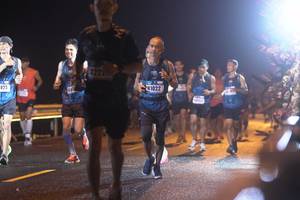 BIB: 823, 41022
                            <button type="button" onclick="openModal(16563859)" class="btn btn-primary btn-sm float-right btn-popup" data-toggle="modal" data-target=".modal-high-quality">
                        <i class="fas fa-shopping-cart"></i> Add to Cart
                    </button>
                                            <button type="button" onclick="isThisMe(16563859, true)" class="btn btn-success btn-sm float-right btn-popup btn-isme hidden" data-toggle="tooltip" data-placement="bottom" title="นี่คือรูปของคุณใช่ไหม คลิกที่นี่เพื่อเอาเข้าอัลบั้ม">
                        <i class="fas fa-plus"></i> Add to album
                    </button>
                    <button type="button" onclick="isThisMe(16563859, false)" class="btn btn-warning btn-sm float-right btn-popup btn-isnotme hidden">
                        <i class="fas fa-ban"></i> Remove from album
                    </button>