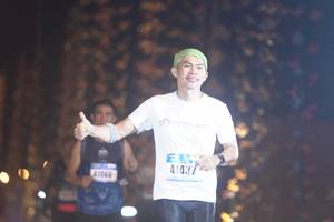 BIB: 4437
                            <button type="button" onclick="openModal(16774406)" class="btn btn-primary btn-sm float-right btn-popup" data-toggle="modal" data-target=".modal-high-quality">
                        <i class="fas fa-shopping-cart"></i> Add to Cart
                    </button>
                                            <button type="button" onclick="isThisMe(16774406, true)" class="btn btn-success btn-sm float-right btn-popup btn-isme hidden" data-toggle="tooltip" data-placement="bottom" title="นี่คือรูปของคุณใช่ไหม คลิกที่นี่เพื่อเอาเข้าอัลบั้ม">
                        <i class="fas fa-plus"></i> Add to album
                    </button>
                    <button type="button" onclick="isThisMe(16774406, false)" class="btn btn-warning btn-sm float-right btn-popup btn-isnotme hidden">
                        <i class="fas fa-ban"></i> Remove from album
                    </button>