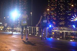 BIB: 41430, 41018
                            <button type="button" onclick="openModal(16109071)" class="btn btn-primary btn-sm float-right btn-popup" data-toggle="modal" data-target=".modal-high-quality">
                        <i class="fas fa-shopping-cart"></i> Add to Cart
                    </button>
                                            <button type="button" onclick="isThisMe(16109071, true)" class="btn btn-success btn-sm float-right btn-popup btn-isme hidden" data-toggle="tooltip" data-placement="bottom" title="นี่คือรูปของคุณใช่ไหม คลิกที่นี่เพื่อเอาเข้าอัลบั้ม">
                        <i class="fas fa-plus"></i> Add to album
                    </button>
                    <button type="button" onclick="isThisMe(16109071, false)" class="btn btn-warning btn-sm float-right btn-popup btn-isnotme hidden">
                        <i class="fas fa-ban"></i> Remove from album
                    </button>