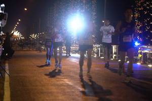 BIB: 0300
                            <button type="button" onclick="openModal(16370992)" class="btn btn-primary btn-sm float-right btn-popup" data-toggle="modal" data-target=".modal-high-quality">
                        <i class="fas fa-shopping-cart"></i> Add to Cart
                    </button>
                                            <button type="button" onclick="isThisMe(16370992, true)" class="btn btn-success btn-sm float-right btn-popup btn-isme hidden" data-toggle="tooltip" data-placement="bottom" title="นี่คือรูปของคุณใช่ไหม คลิกที่นี่เพื่อเอาเข้าอัลบั้ม">
                        <i class="fas fa-plus"></i> Add to album
                    </button>
                    <button type="button" onclick="isThisMe(16370992, false)" class="btn btn-warning btn-sm float-right btn-popup btn-isnotme hidden">
                        <i class="fas fa-ban"></i> Remove from album
                    </button>