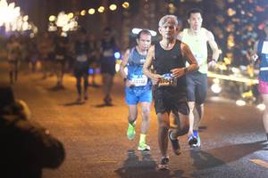 BIB: 4040, 40632
                            <button type="button" onclick="openModal(16605145)" class="btn btn-primary btn-sm float-right btn-popup" data-toggle="modal" data-target=".modal-high-quality">
                        <i class="fas fa-shopping-cart"></i> Add to Cart
                    </button>
                                            <button type="button" onclick="isThisMe(16605145, true)" class="btn btn-success btn-sm float-right btn-popup btn-isme hidden" data-toggle="tooltip" data-placement="bottom" title="นี่คือรูปของคุณใช่ไหม คลิกที่นี่เพื่อเอาเข้าอัลบั้ม">
                        <i class="fas fa-plus"></i> Add to album
                    </button>
                    <button type="button" onclick="isThisMe(16605145, false)" class="btn btn-warning btn-sm float-right btn-popup btn-isnotme hidden">
                        <i class="fas fa-ban"></i> Remove from album
                    </button>