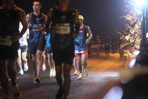 BIB: 42483, 40209, 0053, 014
                            <button type="button" onclick="openModal(16569273)" class="btn btn-primary btn-sm float-right btn-popup" data-toggle="modal" data-target=".modal-high-quality">
                        <i class="fas fa-shopping-cart"></i> Add to Cart
                    </button>
                                            <button type="button" onclick="isThisMe(16569273, true)" class="btn btn-success btn-sm float-right btn-popup btn-isme hidden" data-toggle="tooltip" data-placement="bottom" title="นี่คือรูปของคุณใช่ไหม คลิกที่นี่เพื่อเอาเข้าอัลบั้ม">
                        <i class="fas fa-plus"></i> Add to album
                    </button>
                    <button type="button" onclick="isThisMe(16569273, false)" class="btn btn-warning btn-sm float-right btn-popup btn-isnotme hidden">
                        <i class="fas fa-ban"></i> Remove from album
                    </button>