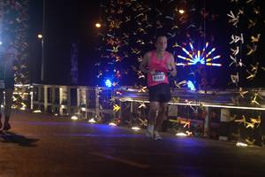 BIB: 41000
                            <button type="button" onclick="openModal(16449017)" class="btn btn-primary btn-sm float-right btn-popup" data-toggle="modal" data-target=".modal-high-quality">
                        <i class="fas fa-shopping-cart"></i> Add to Cart
                    </button>
                                            <button type="button" onclick="isThisMe(16449017, true)" class="btn btn-success btn-sm float-right btn-popup btn-isme hidden" data-toggle="tooltip" data-placement="bottom" title="นี่คือรูปของคุณใช่ไหม คลิกที่นี่เพื่อเอาเข้าอัลบั้ม">
                        <i class="fas fa-plus"></i> Add to album
                    </button>
                    <button type="button" onclick="isThisMe(16449017, false)" class="btn btn-warning btn-sm float-right btn-popup btn-isnotme hidden">
                        <i class="fas fa-ban"></i> Remove from album
                    </button>