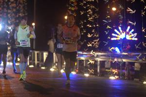 BIB: 40793, 42662, 405
                            <button type="button" onclick="openModal(16115029)" class="btn btn-primary btn-sm float-right btn-popup" data-toggle="modal" data-target=".modal-high-quality">
                        <i class="fas fa-shopping-cart"></i> Add to Cart
                    </button>
                                            <button type="button" onclick="isThisMe(16115029, true)" class="btn btn-success btn-sm float-right btn-popup btn-isme hidden" data-toggle="tooltip" data-placement="bottom" title="นี่คือรูปของคุณใช่ไหม คลิกที่นี่เพื่อเอาเข้าอัลบั้ม">
                        <i class="fas fa-plus"></i> Add to album
                    </button>
                    <button type="button" onclick="isThisMe(16115029, false)" class="btn btn-warning btn-sm float-right btn-popup btn-isnotme hidden">
                        <i class="fas fa-ban"></i> Remove from album
                    </button>