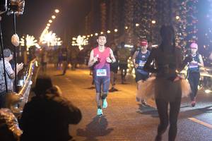 BIB: 122, 42180
                            <button type="button" onclick="openModal(16635139)" class="btn btn-primary btn-sm float-right btn-popup" data-toggle="modal" data-target=".modal-high-quality">
                        <i class="fas fa-shopping-cart"></i> Add to Cart
                    </button>
                                            <button type="button" onclick="isThisMe(16635139, true)" class="btn btn-success btn-sm float-right btn-popup btn-isme hidden" data-toggle="tooltip" data-placement="bottom" title="นี่คือรูปของคุณใช่ไหม คลิกที่นี่เพื่อเอาเข้าอัลบั้ม">
                        <i class="fas fa-plus"></i> Add to album
                    </button>
                    <button type="button" onclick="isThisMe(16635139, false)" class="btn btn-warning btn-sm float-right btn-popup btn-isnotme hidden">
                        <i class="fas fa-ban"></i> Remove from album
                    </button>