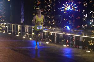 BIB: 40665
                            <button type="button" onclick="openModal(16099732)" class="btn btn-primary btn-sm float-right btn-popup" data-toggle="modal" data-target=".modal-high-quality">
                        <i class="fas fa-shopping-cart"></i> Add to Cart
                    </button>
                                            <button type="button" onclick="isThisMe(16099732, true)" class="btn btn-success btn-sm float-right btn-popup btn-isme hidden" data-toggle="tooltip" data-placement="bottom" title="นี่คือรูปของคุณใช่ไหม คลิกที่นี่เพื่อเอาเข้าอัลบั้ม">
                        <i class="fas fa-plus"></i> Add to album
                    </button>
                    <button type="button" onclick="isThisMe(16099732, false)" class="btn btn-warning btn-sm float-right btn-popup btn-isnotme hidden">
                        <i class="fas fa-ban"></i> Remove from album
                    </button>