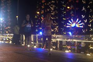 BIB: 40013
                            <button type="button" onclick="openModal(16113486)" class="btn btn-primary btn-sm float-right btn-popup" data-toggle="modal" data-target=".modal-high-quality">
                        <i class="fas fa-shopping-cart"></i> Add to Cart
                    </button>
                                            <button type="button" onclick="isThisMe(16113486, true)" class="btn btn-success btn-sm float-right btn-popup btn-isme hidden" data-toggle="tooltip" data-placement="bottom" title="นี่คือรูปของคุณใช่ไหม คลิกที่นี่เพื่อเอาเข้าอัลบั้ม">
                        <i class="fas fa-plus"></i> Add to album
                    </button>
                    <button type="button" onclick="isThisMe(16113486, false)" class="btn btn-warning btn-sm float-right btn-popup btn-isnotme hidden">
                        <i class="fas fa-ban"></i> Remove from album
                    </button>