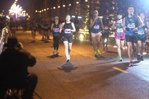 BIB: 42632, 41352, 43255
                            <button type="button" onclick="openModal(16711141)" class="btn btn-primary btn-sm float-right btn-popup" data-toggle="modal" data-target=".modal-high-quality">
                        <i class="fas fa-shopping-cart"></i> Add to Cart
                    </button>
                                            <button type="button" onclick="isThisMe(16711141, true)" class="btn btn-success btn-sm float-right btn-popup btn-isme hidden" data-toggle="tooltip" data-placement="bottom" title="นี่คือรูปของคุณใช่ไหม คลิกที่นี่เพื่อเอาเข้าอัลบั้ม">
                        <i class="fas fa-plus"></i> Add to album
                    </button>
                    <button type="button" onclick="isThisMe(16711141, false)" class="btn btn-warning btn-sm float-right btn-popup btn-isnotme hidden">
                        <i class="fas fa-ban"></i> Remove from album
                    </button>