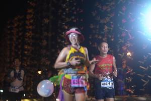 BIB: 40728, 42084
                            <button type="button" onclick="openModal(16983775)" class="btn btn-primary btn-sm float-right btn-popup" data-toggle="modal" data-target=".modal-high-quality">
                        <i class="fas fa-shopping-cart"></i> Add to Cart
                    </button>
                                            <button type="button" onclick="isThisMe(16983775, true)" class="btn btn-success btn-sm float-right btn-popup btn-isme hidden" data-toggle="tooltip" data-placement="bottom" title="นี่คือรูปของคุณใช่ไหม คลิกที่นี่เพื่อเอาเข้าอัลบั้ม">
                        <i class="fas fa-plus"></i> Add to album
                    </button>
                    <button type="button" onclick="isThisMe(16983775, false)" class="btn btn-warning btn-sm float-right btn-popup btn-isnotme hidden">
                        <i class="fas fa-ban"></i> Remove from album
                    </button>