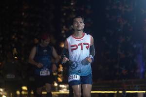 BIB: 13231
                            <button type="button" onclick="openModal(16990842)" class="btn btn-primary btn-sm float-right btn-popup" data-toggle="modal" data-target=".modal-high-quality">
                        <i class="fas fa-shopping-cart"></i> Add to Cart
                    </button>
                                            <button type="button" onclick="isThisMe(16990842, true)" class="btn btn-success btn-sm float-right btn-popup btn-isme hidden" data-toggle="tooltip" data-placement="bottom" title="นี่คือรูปของคุณใช่ไหม คลิกที่นี่เพื่อเอาเข้าอัลบั้ม">
                        <i class="fas fa-plus"></i> Add to album
                    </button>
                    <button type="button" onclick="isThisMe(16990842, false)" class="btn btn-warning btn-sm float-right btn-popup btn-isnotme hidden">
                        <i class="fas fa-ban"></i> Remove from album
                    </button>