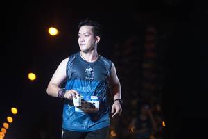 BIB: 3096
                            <button type="button" onclick="openModal(17031049)" class="btn btn-primary btn-sm float-right btn-popup" data-toggle="modal" data-target=".modal-high-quality">
                        <i class="fas fa-shopping-cart"></i> Add to Cart
                    </button>
                                            <button type="button" onclick="isThisMe(17031049, true)" class="btn btn-success btn-sm float-right btn-popup btn-isme hidden" data-toggle="tooltip" data-placement="bottom" title="นี่คือรูปของคุณใช่ไหม คลิกที่นี่เพื่อเอาเข้าอัลบั้ม">
                        <i class="fas fa-plus"></i> Add to album
                    </button>
                    <button type="button" onclick="isThisMe(17031049, false)" class="btn btn-warning btn-sm float-right btn-popup btn-isnotme hidden">
                        <i class="fas fa-ban"></i> Remove from album
                    </button>