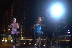 BIB: 4428
                            <button type="button" onclick="openModal(16983146)" class="btn btn-primary btn-sm float-right btn-popup" data-toggle="modal" data-target=".modal-high-quality">
                        <i class="fas fa-shopping-cart"></i> Add to Cart
                    </button>
                                            <button type="button" onclick="isThisMe(16983146, true)" class="btn btn-success btn-sm float-right btn-popup btn-isme hidden" data-toggle="tooltip" data-placement="bottom" title="นี่คือรูปของคุณใช่ไหม คลิกที่นี่เพื่อเอาเข้าอัลบั้ม">
                        <i class="fas fa-plus"></i> Add to album
                    </button>
                    <button type="button" onclick="isThisMe(16983146, false)" class="btn btn-warning btn-sm float-right btn-popup btn-isnotme hidden">
                        <i class="fas fa-ban"></i> Remove from album
                    </button>