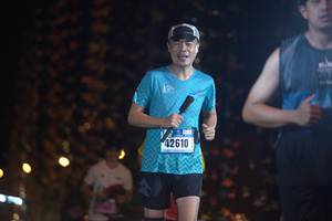 BIB: 42610
                            <button type="button" onclick="openModal(17024896)" class="btn btn-primary btn-sm float-right btn-popup" data-toggle="modal" data-target=".modal-high-quality">
                        <i class="fas fa-shopping-cart"></i> Add to Cart
                    </button>
                                            <button type="button" onclick="isThisMe(17024896, true)" class="btn btn-success btn-sm float-right btn-popup btn-isme hidden" data-toggle="tooltip" data-placement="bottom" title="นี่คือรูปของคุณใช่ไหม คลิกที่นี่เพื่อเอาเข้าอัลบั้ม">
                        <i class="fas fa-plus"></i> Add to album
                    </button>
                    <button type="button" onclick="isThisMe(17024896, false)" class="btn btn-warning btn-sm float-right btn-popup btn-isnotme hidden">
                        <i class="fas fa-ban"></i> Remove from album
                    </button>