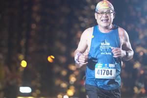 BIB: 202, 41704
                            <button type="button" onclick="openModal(16932733)" class="btn btn-primary btn-sm float-right btn-popup" data-toggle="modal" data-target=".modal-high-quality">
                        <i class="fas fa-shopping-cart"></i> Add to Cart
                    </button>
                                            <button type="button" onclick="isThisMe(16932733, true)" class="btn btn-success btn-sm float-right btn-popup btn-isme hidden" data-toggle="tooltip" data-placement="bottom" title="นี่คือรูปของคุณใช่ไหม คลิกที่นี่เพื่อเอาเข้าอัลบั้ม">
                        <i class="fas fa-plus"></i> Add to album
                    </button>
                    <button type="button" onclick="isThisMe(16932733, false)" class="btn btn-warning btn-sm float-right btn-popup btn-isnotme hidden">
                        <i class="fas fa-ban"></i> Remove from album
                    </button>