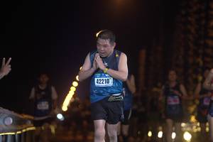 BIB: 42210
                            <button type="button" onclick="openModal(16979595)" class="btn btn-primary btn-sm float-right btn-popup" data-toggle="modal" data-target=".modal-high-quality">
                        <i class="fas fa-shopping-cart"></i> Add to Cart
                    </button>
                                            <button type="button" onclick="isThisMe(16979595, true)" class="btn btn-success btn-sm float-right btn-popup btn-isme hidden" data-toggle="tooltip" data-placement="bottom" title="นี่คือรูปของคุณใช่ไหม คลิกที่นี่เพื่อเอาเข้าอัลบั้ม">
                        <i class="fas fa-plus"></i> Add to album
                    </button>
                    <button type="button" onclick="isThisMe(16979595, false)" class="btn btn-warning btn-sm float-right btn-popup btn-isnotme hidden">
                        <i class="fas fa-ban"></i> Remove from album
                    </button>