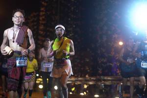 BIB: 4322, 4117, 2454, 4458
                            <button type="button" onclick="openModal(16980488)" class="btn btn-primary btn-sm float-right btn-popup" data-toggle="modal" data-target=".modal-high-quality">
                        <i class="fas fa-shopping-cart"></i> Add to Cart
                    </button>
                                            <button type="button" onclick="isThisMe(16980488, true)" class="btn btn-success btn-sm float-right btn-popup btn-isme hidden" data-toggle="tooltip" data-placement="bottom" title="นี่คือรูปของคุณใช่ไหม คลิกที่นี่เพื่อเอาเข้าอัลบั้ม">
                        <i class="fas fa-plus"></i> Add to album
                    </button>
                    <button type="button" onclick="isThisMe(16980488, false)" class="btn btn-warning btn-sm float-right btn-popup btn-isnotme hidden">
                        <i class="fas fa-ban"></i> Remove from album
                    </button>