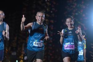 BIB: 41875, 4434, 959
                            <button type="button" onclick="openModal(17022730)" class="btn btn-primary btn-sm float-right btn-popup" data-toggle="modal" data-target=".modal-high-quality">
                        <i class="fas fa-shopping-cart"></i> Add to Cart
                    </button>
                                            <button type="button" onclick="isThisMe(17022730, true)" class="btn btn-success btn-sm float-right btn-popup btn-isme hidden" data-toggle="tooltip" data-placement="bottom" title="นี่คือรูปของคุณใช่ไหม คลิกที่นี่เพื่อเอาเข้าอัลบั้ม">
                        <i class="fas fa-plus"></i> Add to album
                    </button>
                    <button type="button" onclick="isThisMe(17022730, false)" class="btn btn-warning btn-sm float-right btn-popup btn-isnotme hidden">
                        <i class="fas fa-ban"></i> Remove from album
                    </button>