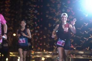 BIB: 443
                            <button type="button" onclick="openModal(16977746)" class="btn btn-primary btn-sm float-right btn-popup" data-toggle="modal" data-target=".modal-high-quality">
                        <i class="fas fa-shopping-cart"></i> Add to Cart
                    </button>
                                            <button type="button" onclick="isThisMe(16977746, true)" class="btn btn-success btn-sm float-right btn-popup btn-isme hidden" data-toggle="tooltip" data-placement="bottom" title="นี่คือรูปของคุณใช่ไหม คลิกที่นี่เพื่อเอาเข้าอัลบั้ม">
                        <i class="fas fa-plus"></i> Add to album
                    </button>
                    <button type="button" onclick="isThisMe(16977746, false)" class="btn btn-warning btn-sm float-right btn-popup btn-isnotme hidden">
                        <i class="fas fa-ban"></i> Remove from album
                    </button>