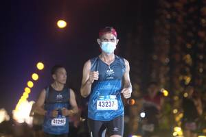 BIB: 43237, 41290
                            <button type="button" onclick="openModal(16930950)" class="btn btn-primary btn-sm float-right btn-popup" data-toggle="modal" data-target=".modal-high-quality">
                        <i class="fas fa-shopping-cart"></i> Add to Cart
                    </button>
                                            <button type="button" onclick="isThisMe(16930950, true)" class="btn btn-success btn-sm float-right btn-popup btn-isme hidden" data-toggle="tooltip" data-placement="bottom" title="นี่คือรูปของคุณใช่ไหม คลิกที่นี่เพื่อเอาเข้าอัลบั้ม">
                        <i class="fas fa-plus"></i> Add to album
                    </button>
                    <button type="button" onclick="isThisMe(16930950, false)" class="btn btn-warning btn-sm float-right btn-popup btn-isnotme hidden">
                        <i class="fas fa-ban"></i> Remove from album
                    </button>