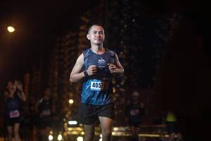 BIB: 40572
                            <button type="button" onclick="openModal(16980558)" class="btn btn-primary btn-sm float-right btn-popup" data-toggle="modal" data-target=".modal-high-quality">
                        <i class="fas fa-shopping-cart"></i> Add to Cart
                    </button>
                                            <button type="button" onclick="isThisMe(16980558, true)" class="btn btn-success btn-sm float-right btn-popup btn-isme hidden" data-toggle="tooltip" data-placement="bottom" title="นี่คือรูปของคุณใช่ไหม คลิกที่นี่เพื่อเอาเข้าอัลบั้ม">
                        <i class="fas fa-plus"></i> Add to album
                    </button>
                    <button type="button" onclick="isThisMe(16980558, false)" class="btn btn-warning btn-sm float-right btn-popup btn-isnotme hidden">
                        <i class="fas fa-ban"></i> Remove from album
                    </button>