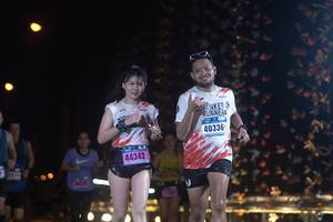 BIB: 40336, 44342, 8574, 400
                            <button type="button" onclick="openModal(16993789)" class="btn btn-primary btn-sm float-right btn-popup" data-toggle="modal" data-target=".modal-high-quality">
                        <i class="fas fa-shopping-cart"></i> Add to Cart
                    </button>
                                            <button type="button" onclick="isThisMe(16993789, true)" class="btn btn-success btn-sm float-right btn-popup btn-isme hidden" data-toggle="tooltip" data-placement="bottom" title="นี่คือรูปของคุณใช่ไหม คลิกที่นี่เพื่อเอาเข้าอัลบั้ม">
                        <i class="fas fa-plus"></i> Add to album
                    </button>
                    <button type="button" onclick="isThisMe(16993789, false)" class="btn btn-warning btn-sm float-right btn-popup btn-isnotme hidden">
                        <i class="fas fa-ban"></i> Remove from album
                    </button>