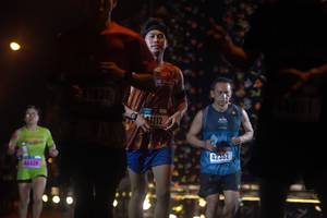 BIB: 1112, 42352, 44438
                            <button type="button" onclick="openModal(16980322)" class="btn btn-primary btn-sm float-right btn-popup" data-toggle="modal" data-target=".modal-high-quality">
                        <i class="fas fa-shopping-cart"></i> Add to Cart
                    </button>
                                            <button type="button" onclick="isThisMe(16980322, true)" class="btn btn-success btn-sm float-right btn-popup btn-isme hidden" data-toggle="tooltip" data-placement="bottom" title="นี่คือรูปของคุณใช่ไหม คลิกที่นี่เพื่อเอาเข้าอัลบั้ม">
                        <i class="fas fa-plus"></i> Add to album
                    </button>
                    <button type="button" onclick="isThisMe(16980322, false)" class="btn btn-warning btn-sm float-right btn-popup btn-isnotme hidden">
                        <i class="fas fa-ban"></i> Remove from album
                    </button>