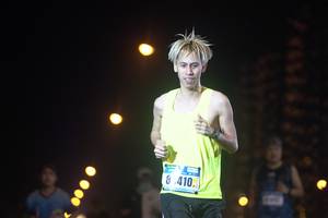 BIB: 410
                            <button type="button" onclick="openModal(16977324)" class="btn btn-primary btn-sm float-right btn-popup" data-toggle="modal" data-target=".modal-high-quality">
                        <i class="fas fa-shopping-cart"></i> Add to Cart
                    </button>
                                            <button type="button" onclick="isThisMe(16977324, true)" class="btn btn-success btn-sm float-right btn-popup btn-isme hidden" data-toggle="tooltip" data-placement="bottom" title="นี่คือรูปของคุณใช่ไหม คลิกที่นี่เพื่อเอาเข้าอัลบั้ม">
                        <i class="fas fa-plus"></i> Add to album
                    </button>
                    <button type="button" onclick="isThisMe(16977324, false)" class="btn btn-warning btn-sm float-right btn-popup btn-isnotme hidden">
                        <i class="fas fa-ban"></i> Remove from album
                    </button>