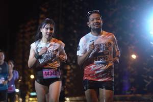 BIB: 40336, 44342
                            <button type="button" onclick="openModal(16994034)" class="btn btn-primary btn-sm float-right btn-popup" data-toggle="modal" data-target=".modal-high-quality">
                        <i class="fas fa-shopping-cart"></i> Add to Cart
                    </button>
                                            <button type="button" onclick="isThisMe(16994034, true)" class="btn btn-success btn-sm float-right btn-popup btn-isme hidden" data-toggle="tooltip" data-placement="bottom" title="นี่คือรูปของคุณใช่ไหม คลิกที่นี่เพื่อเอาเข้าอัลบั้ม">
                        <i class="fas fa-plus"></i> Add to album
                    </button>
                    <button type="button" onclick="isThisMe(16994034, false)" class="btn btn-warning btn-sm float-right btn-popup btn-isnotme hidden">
                        <i class="fas fa-ban"></i> Remove from album
                    </button>