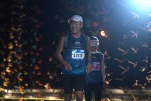 BIB: 4137
                            <button type="button" onclick="openModal(17013239)" class="btn btn-primary btn-sm float-right btn-popup" data-toggle="modal" data-target=".modal-high-quality">
                        <i class="fas fa-shopping-cart"></i> Add to Cart
                    </button>
                                            <button type="button" onclick="isThisMe(17013239, true)" class="btn btn-success btn-sm float-right btn-popup btn-isme hidden" data-toggle="tooltip" data-placement="bottom" title="นี่คือรูปของคุณใช่ไหม คลิกที่นี่เพื่อเอาเข้าอัลบั้ม">
                        <i class="fas fa-plus"></i> Add to album
                    </button>
                    <button type="button" onclick="isThisMe(17013239, false)" class="btn btn-warning btn-sm float-right btn-popup btn-isnotme hidden">
                        <i class="fas fa-ban"></i> Remove from album
                    </button>