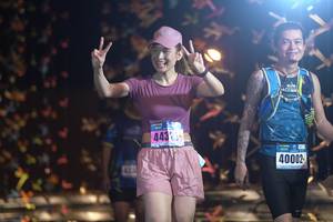 BIB: 443, 40002
                            <button type="button" onclick="openModal(17051278)" class="btn btn-primary btn-sm float-right btn-popup" data-toggle="modal" data-target=".modal-high-quality">
                        <i class="fas fa-shopping-cart"></i> Add to Cart
                    </button>
                                            <button type="button" onclick="isThisMe(17051278, true)" class="btn btn-success btn-sm float-right btn-popup btn-isme hidden" data-toggle="tooltip" data-placement="bottom" title="นี่คือรูปของคุณใช่ไหม คลิกที่นี่เพื่อเอาเข้าอัลบั้ม">
                        <i class="fas fa-plus"></i> Add to album
                    </button>
                    <button type="button" onclick="isThisMe(17051278, false)" class="btn btn-warning btn-sm float-right btn-popup btn-isnotme hidden">
                        <i class="fas fa-ban"></i> Remove from album
                    </button>