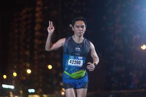 BIB: 42200
                            <button type="button" onclick="openModal(16974798)" class="btn btn-primary btn-sm float-right btn-popup" data-toggle="modal" data-target=".modal-high-quality">
                        <i class="fas fa-shopping-cart"></i> Add to Cart
                    </button>
                                            <button type="button" onclick="isThisMe(16974798, true)" class="btn btn-success btn-sm float-right btn-popup btn-isme hidden" data-toggle="tooltip" data-placement="bottom" title="นี่คือรูปของคุณใช่ไหม คลิกที่นี่เพื่อเอาเข้าอัลบั้ม">
                        <i class="fas fa-plus"></i> Add to album
                    </button>
                    <button type="button" onclick="isThisMe(16974798, false)" class="btn btn-warning btn-sm float-right btn-popup btn-isnotme hidden">
                        <i class="fas fa-ban"></i> Remove from album
                    </button>