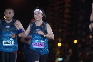 BIB: 41624, 44624
                            <button type="button" onclick="openModal(17000383)" class="btn btn-primary btn-sm float-right btn-popup" data-toggle="modal" data-target=".modal-high-quality">
                        <i class="fas fa-shopping-cart"></i> Add to Cart
                    </button>
                                            <button type="button" onclick="isThisMe(17000383, true)" class="btn btn-success btn-sm float-right btn-popup btn-isme hidden" data-toggle="tooltip" data-placement="bottom" title="นี่คือรูปของคุณใช่ไหม คลิกที่นี่เพื่อเอาเข้าอัลบั้ม">
                        <i class="fas fa-plus"></i> Add to album
                    </button>
                    <button type="button" onclick="isThisMe(17000383, false)" class="btn btn-warning btn-sm float-right btn-popup btn-isnotme hidden">
                        <i class="fas fa-ban"></i> Remove from album
                    </button>