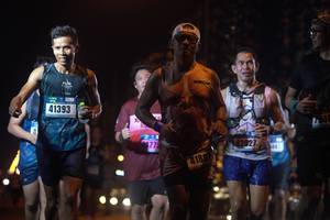 BIB: 41393, 42027, 4189
                            <button type="button" onclick="openModal(16979937)" class="btn btn-primary btn-sm float-right btn-popup" data-toggle="modal" data-target=".modal-high-quality">
                        <i class="fas fa-shopping-cart"></i> Add to Cart
                    </button>
                                            <button type="button" onclick="isThisMe(16979937, true)" class="btn btn-success btn-sm float-right btn-popup btn-isme hidden" data-toggle="tooltip" data-placement="bottom" title="นี่คือรูปของคุณใช่ไหม คลิกที่นี่เพื่อเอาเข้าอัลบั้ม">
                        <i class="fas fa-plus"></i> Add to album
                    </button>
                    <button type="button" onclick="isThisMe(16979937, false)" class="btn btn-warning btn-sm float-right btn-popup btn-isnotme hidden">
                        <i class="fas fa-ban"></i> Remove from album
                    </button>